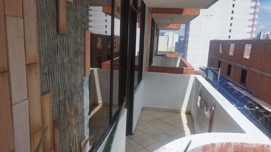 Apartamento de 3 alcobas en venta en Centro, Bucaramanga, 102 m² · foto 18 de 19