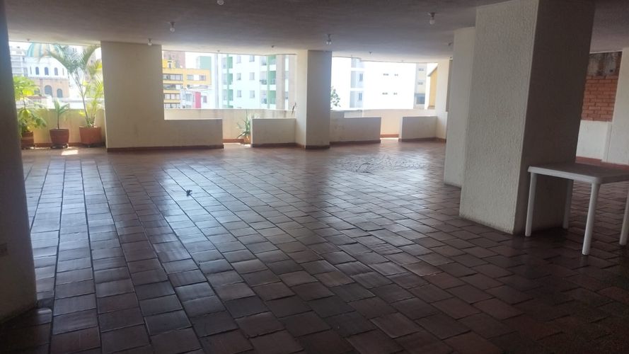 Apartamento de 3 alcobas en venta en Centro, Bucaramanga, 102 m² · foto 6 de 19