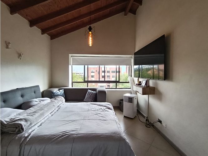 Apartamento de 5 alcobas en venta en San Lucas, Medellín, 105 m² · foto 11 de 23