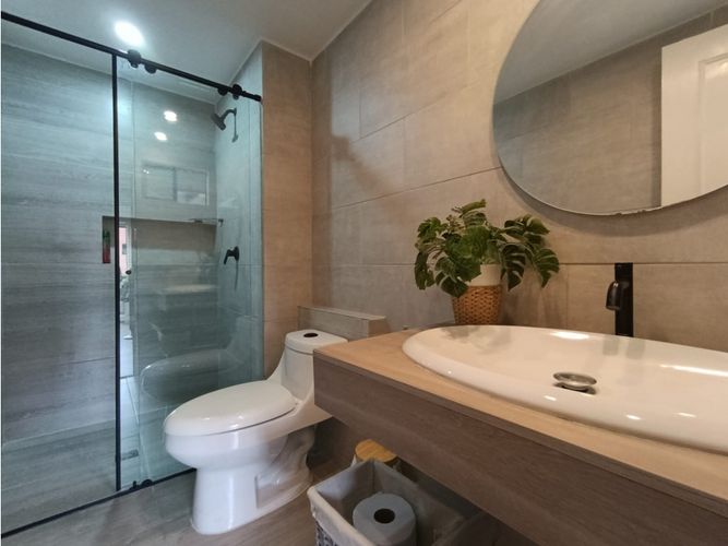 Apartamento de 5 alcobas en venta en San Lucas, Medellín, 105 m² · foto 19 de 23