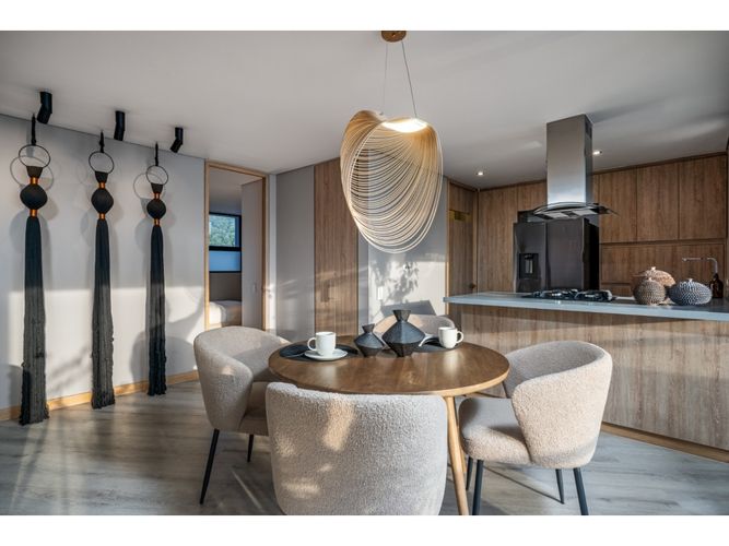 Apartamento de 3 alcobas en venta en Loma Del Indio, Medellín, 11 m² · foto 9 de 24