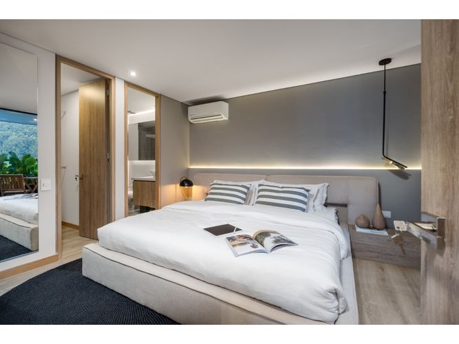 Apartamento de 3 alcobas en venta en Loma Del Indio, Medellín, 11 m² · foto 13 de 24