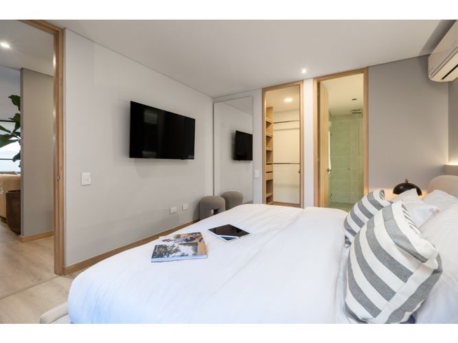 Apartamento de 3 alcobas en venta en Loma Del Indio, Medellín, 11 m² · foto 15 de 24