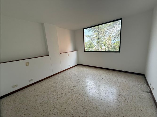 Apartamento en venta en El Poblado, Medellín · foto 11 de 18