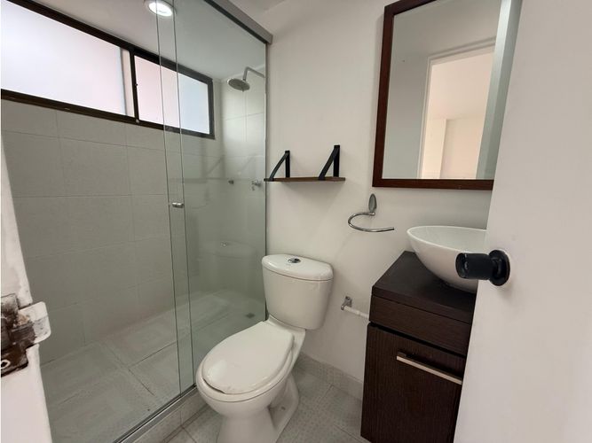 Apartamento en venta en El Poblado, Medellín · foto 14 de 18