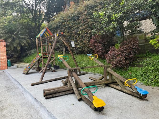 Apartamento en venta en El Poblado, Medellín · foto 16 de 18