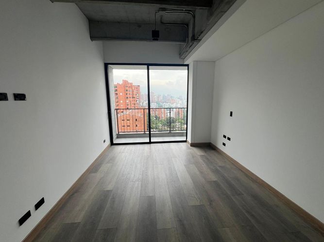Apartamento de 3 alcobas en venta en El Poblado, Medellín, 108 m² · foto 9 de 12