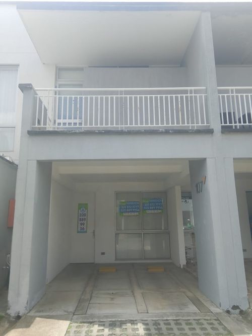 Casa de 4 alcobas en venta en Cinco Soles, Jamundí, 220 m² · foto 2 de 24