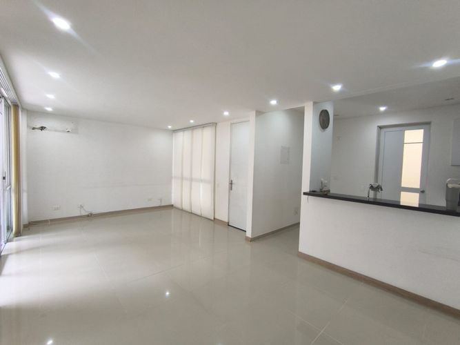 Casa de 4 alcobas en venta en Cinco Soles, Jamundí, 220 m² · foto 3 de 24