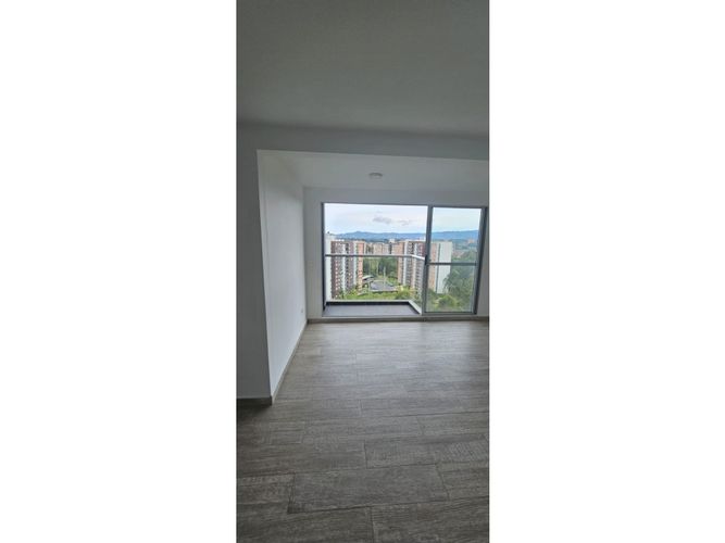 Apartamento de 3 alcobas en venta en Fontibon, Medellín, 57 m² · foto 2 de 21