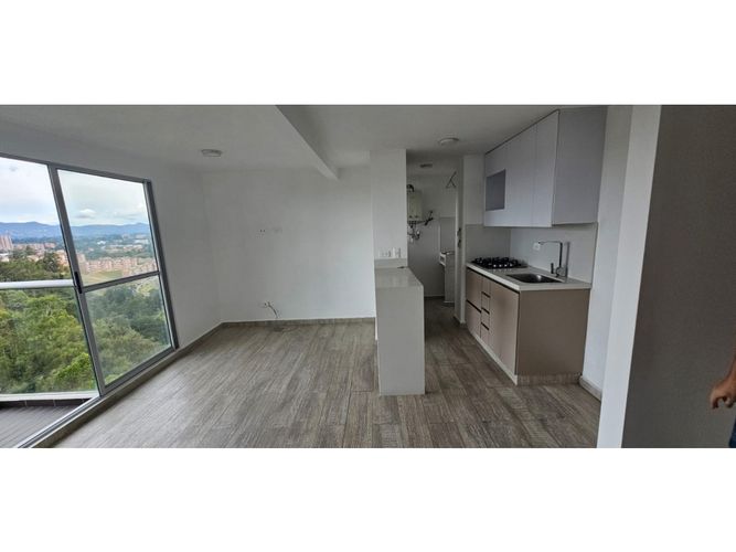 Apartamento de 3 alcobas en venta en Fontibon, Medellín, 57 m² · foto 4 de 21