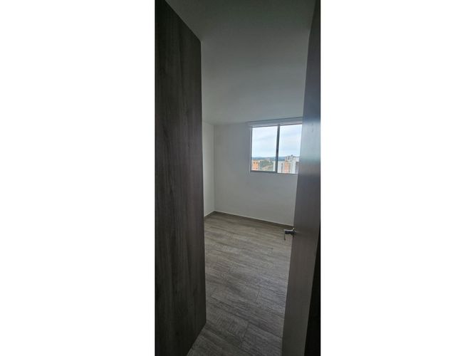 Apartamento de 3 alcobas en venta en Fontibon, Medellín, 57 m² · foto 12 de 21