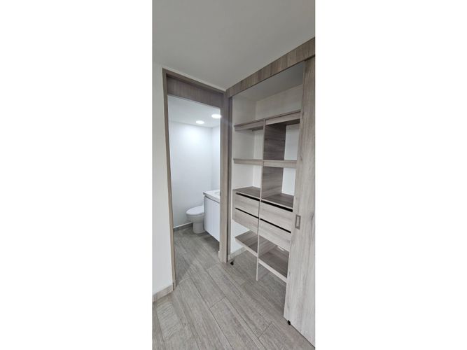 Apartamento de 3 alcobas en venta en Fontibon, Medellín, 57 m² · foto 16 de 21