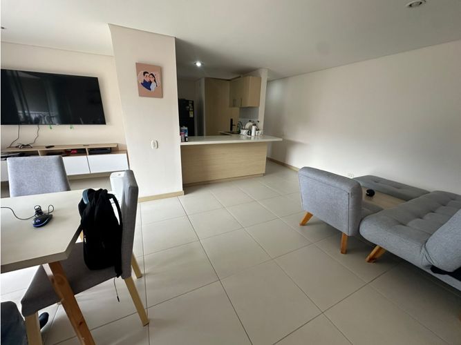 Apartamento de 3 alcobas en venta en Vegas De San Jose, Sabaneta, 92 m² · foto 7 de 16