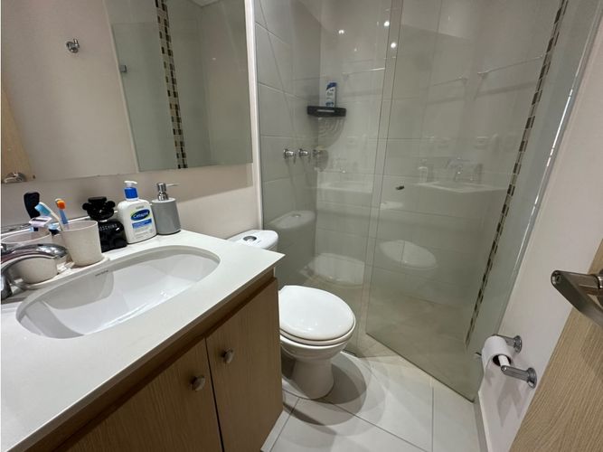 Apartamento de 3 alcobas en venta en Vegas De San Jose, Sabaneta, 92 m² · foto 16 de 16