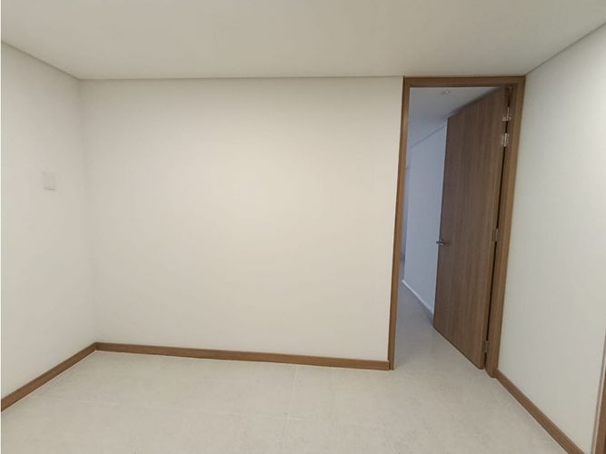 Consultorio en venta en Los Pinos, Medellín, 41 m² · foto 5 de 18