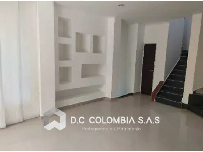 Casa de 3 alcobas en venta en Parque Del Cacique, Bucaramanga, 207 m² · foto 8 de 8