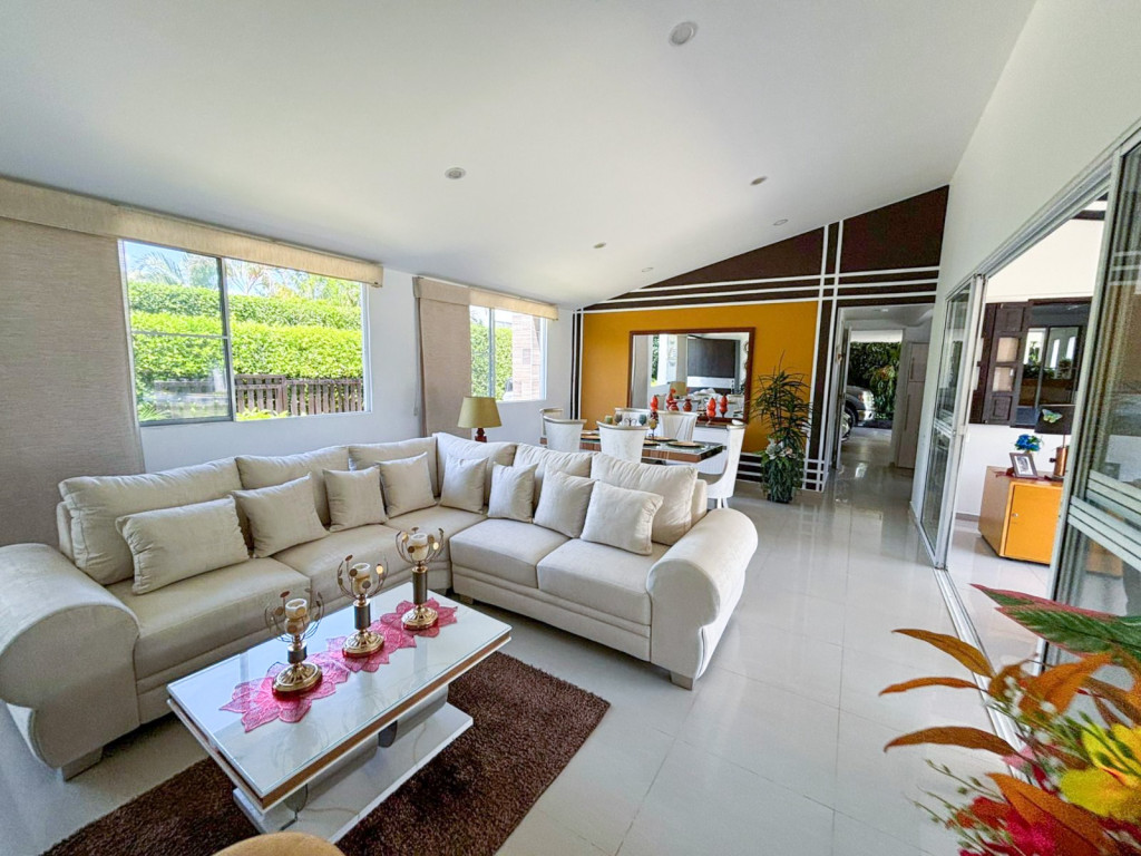 Casa en Arriendo en Pance, Cali