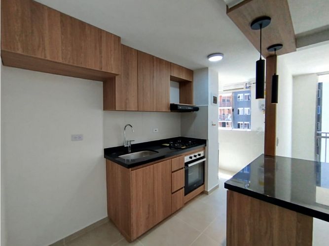 Apartamento de 2 alcobas en venta en El Porvenir, Rionegro, 53 m² · foto 4 de 14