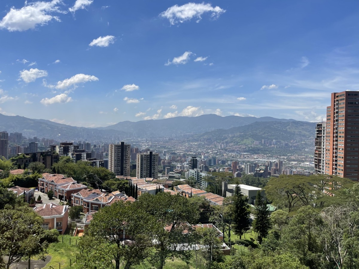 Apartamento en Arriendo en Altos del poblado, Medellín