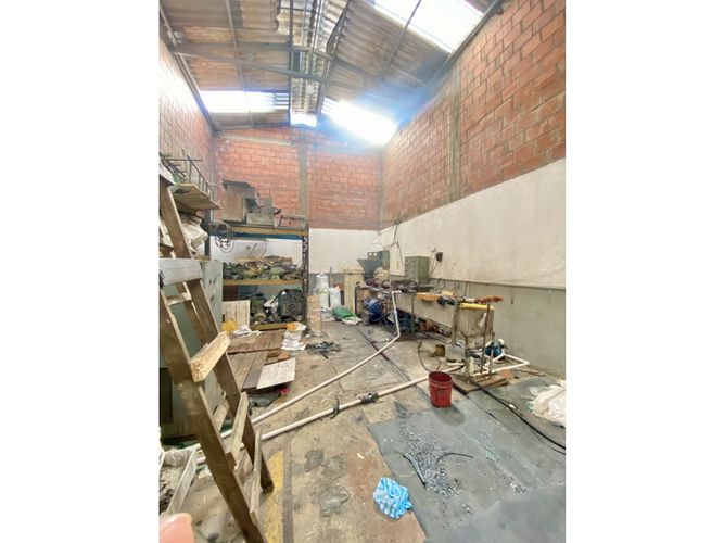 Bodega en venta en Troncal, Cali, 168 m² · foto 5 de 11