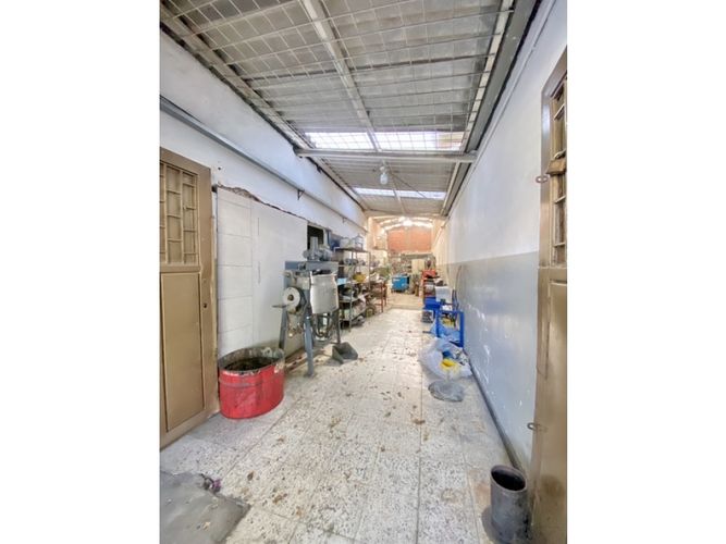 Bodega en venta en Troncal, Cali, 168 m² · foto 11 de 11