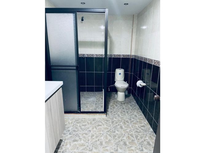 Casa de 4 alcobas en venta en El Pinal, Medellín, 90 m² · foto 8 de 10