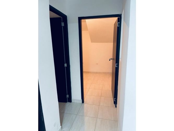 Casa de 4 alcobas en venta en El Pinal, Medellín, 90 m² · foto 9 de 10