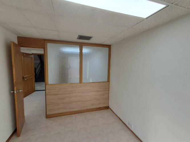 Oficina en arriendo en Villa Carlota, Medellín, 38 m² · foto 2 de 10
