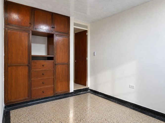 Casa de 5 alcobas en venta en Emporio, Villavicencio, 272 m² · foto 16 de 18