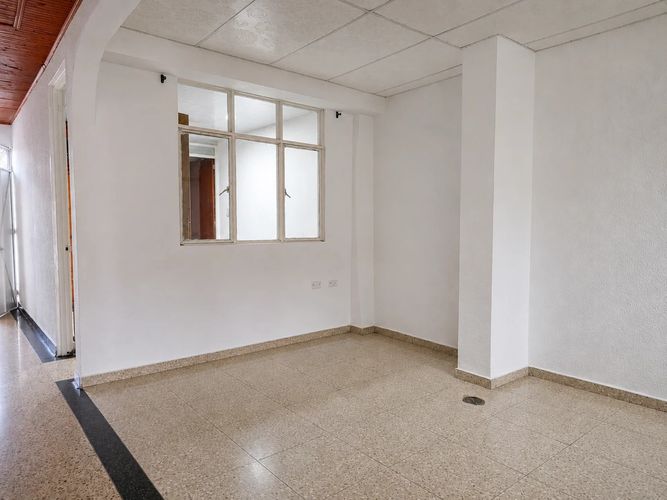 Casa de 5 alcobas en venta en Emporio, Villavicencio, 272 m² · foto 3 de 18
