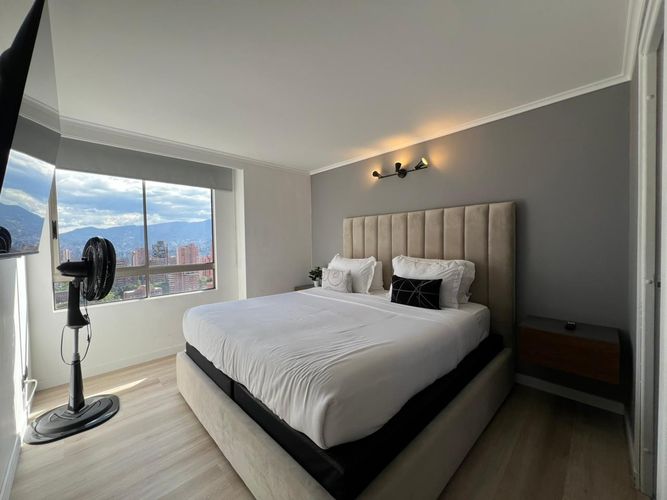 Apartamento de 3 alcobas en arriendo en El Poblado, Medellín, 87 m² · foto 13 de 15