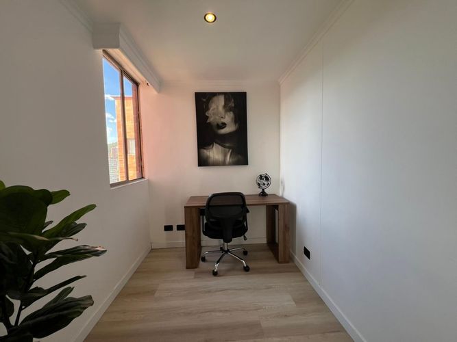 Apartamento de 3 alcobas en arriendo en El Poblado, Medellín, 87 m² · foto 7 de 15