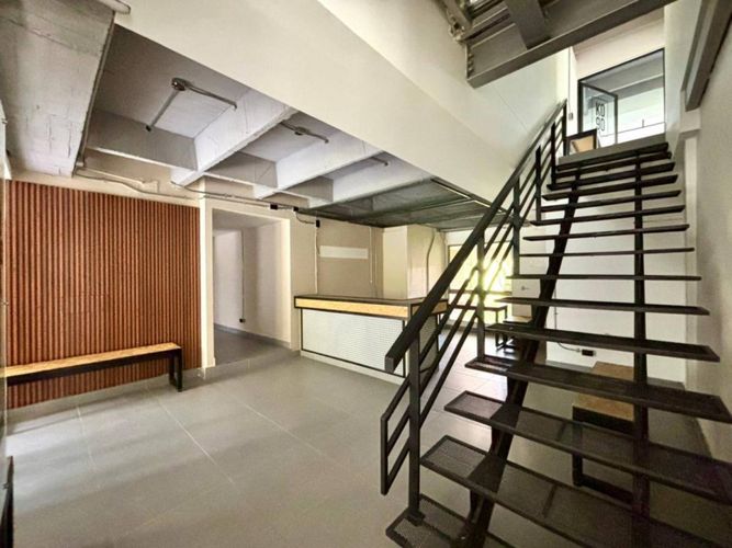 Oficina en arriendo en La Florida, Medellín, 374 m² · foto 2 de 24