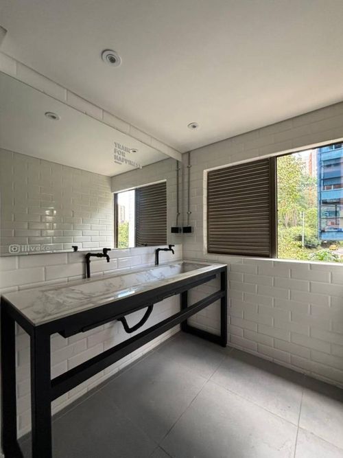 Oficina en arriendo en La Florida, Medellín, 374 m² · foto 15 de 24