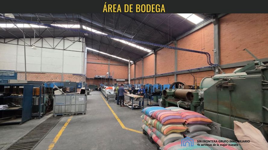 Bodega en venta en Ub El Trebol, Mosquera, 3918 m² · foto 3 de 17
