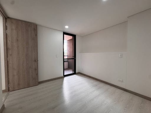 Apartamento de 2 alcobas en arriendo en Rionegro, 84 m² · foto 12 de 16