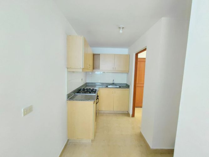 Apartamento de 3 alcobas en arriendo en Los Balsos, Medellín, 90 m² · foto 6 de 18