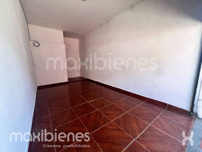Local en arriendo en Bosques De San Pablo, Medellín, 13 m² · foto 5 de 6
