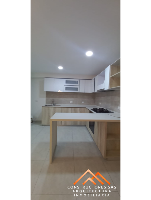 Apartamento de 3 alcobas en venta en Hacienda Santa Cruz, Ibagué, 114 m² · foto 8 de 19