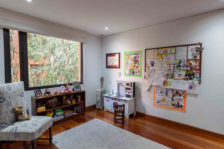 Apartamento de 3 alcobas en venta en Sierras Del Moral, Bogotá, 191 m² · foto 22 de 24