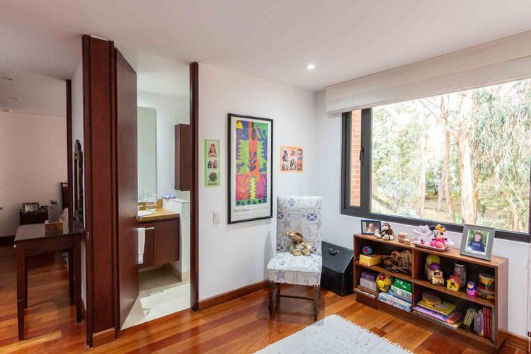 Apartamento de 3 alcobas en venta en Sierras Del Moral, Bogotá, 191 m² · foto 23 de 24