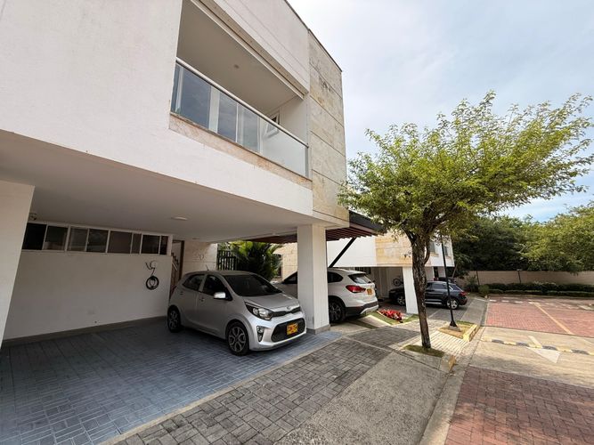 Casa de 3 alcobas en venta en Pance, Cali, 221 m² · foto 13 de 14