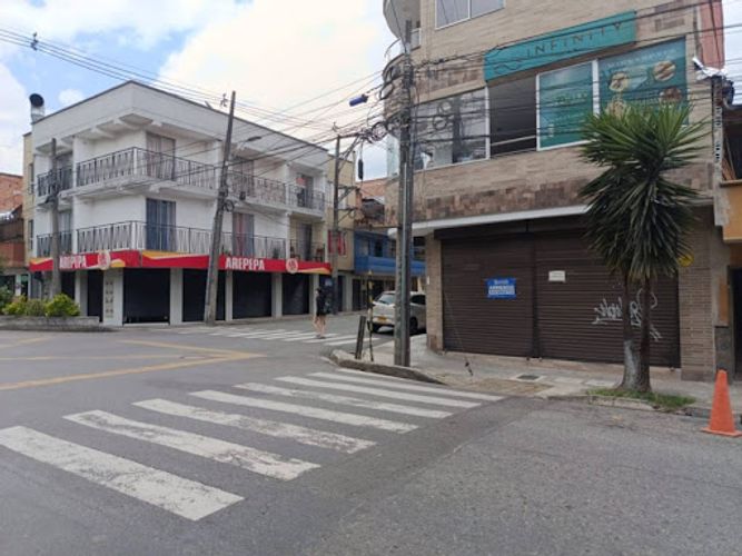 Local en arriendo en Mesa, Envigado, 128 m² · foto 8 de 9