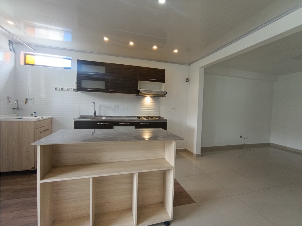 Apartamento en Arriendo en Urbanizacion serramonte, Bello