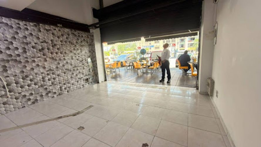 Local en arriendo en La Aguacatala, Medellín, 30 m² · foto 3 de 12