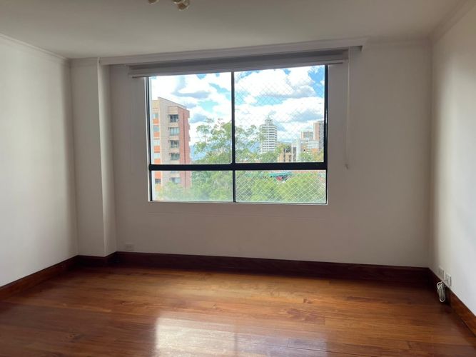Apartamento de 3 alcobas en arriendo en El Poblado, Medellín, 178 m² · foto 7 de 18
