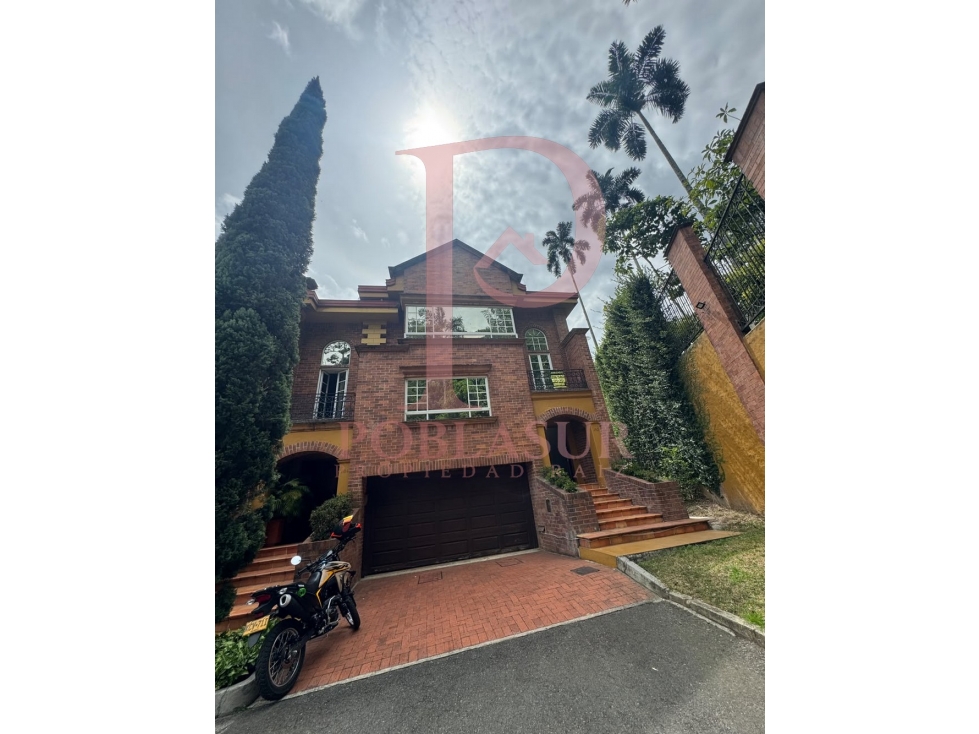 Casa en Arriendo en Loma del Escobero, Envigado en Envigado, de Inmobiliaria Poblasur