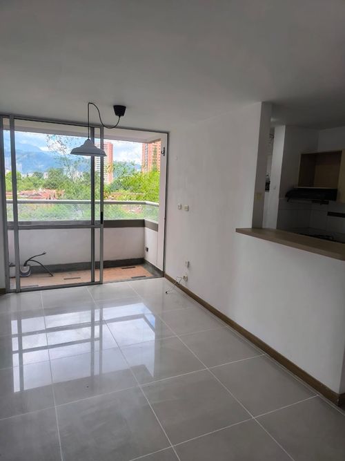 Apartamento en venta en Suramerica, Itagüí · foto 2 de 24