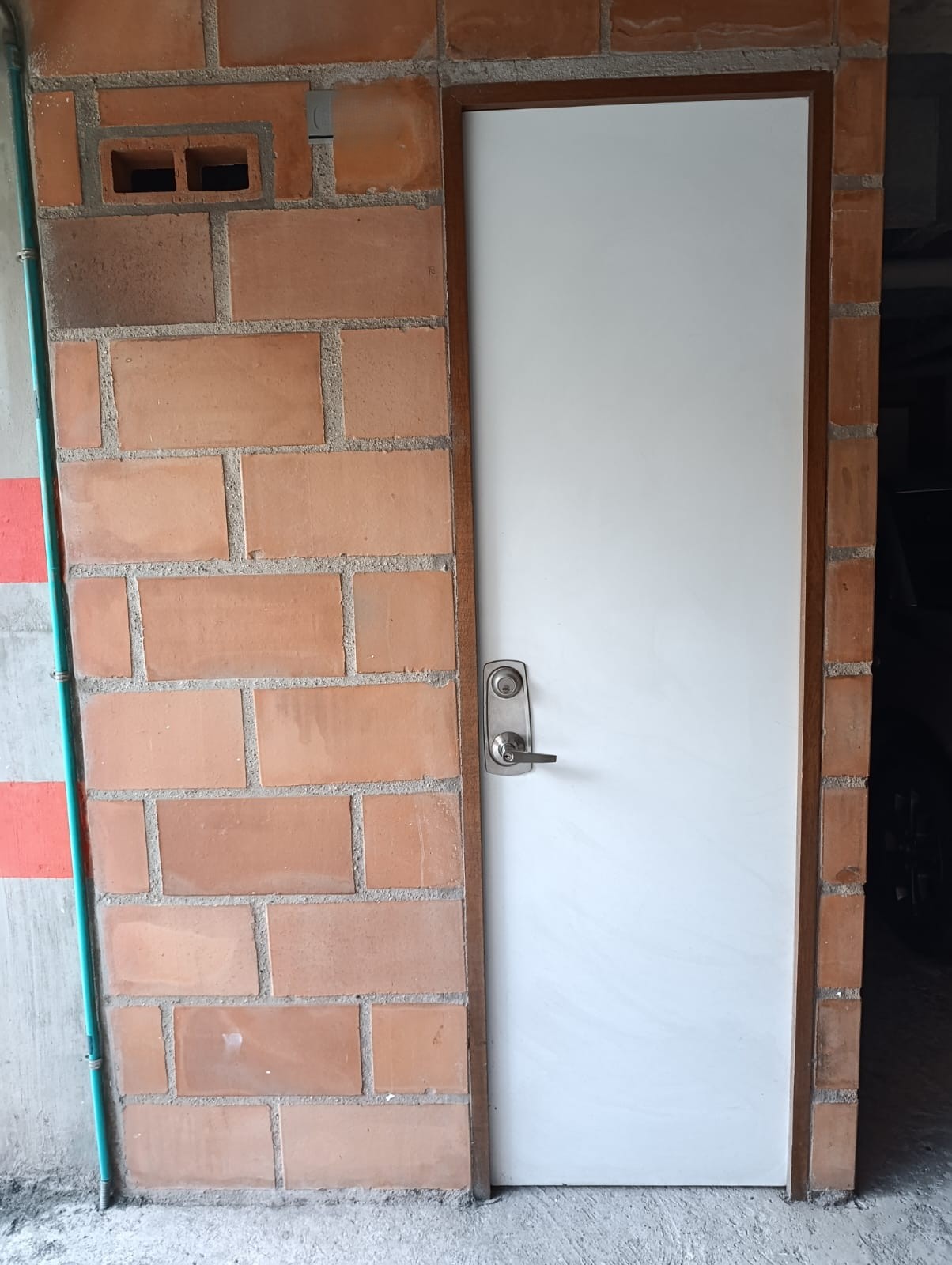 1BR Apartment in Loma del Esmeraldal (64 m²) - 3